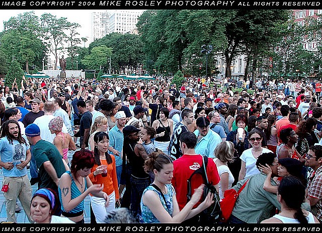 Chicago SummerDance 6-23-2004 0020.JPG